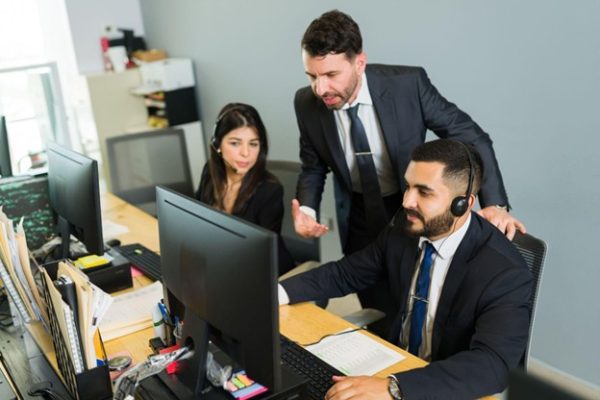 Why Do Contemporary Companies Select VoIP for Business Connectivity?